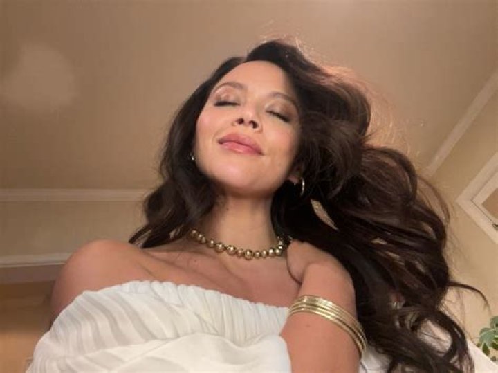 Are Elly De La Cruz And Oneil Cruz Related? The Family Connection Revealed