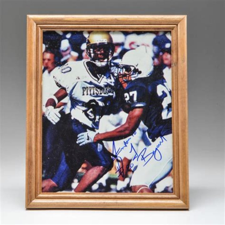 Buy Now: Autographed Antonio Brown Photograph For Ultimate Football Fans