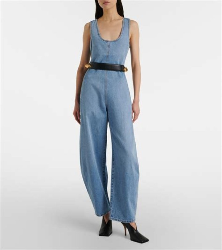 Discover Vintage Alaia Dresses: Exclusive Collection