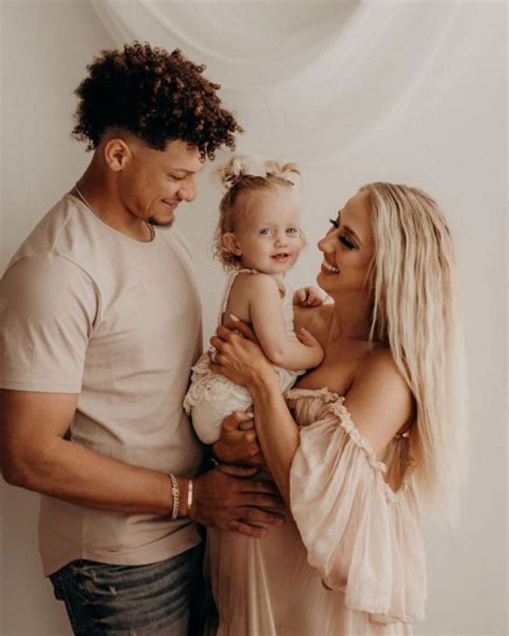 Meet Jey Uso's Family: His Wife And Kids