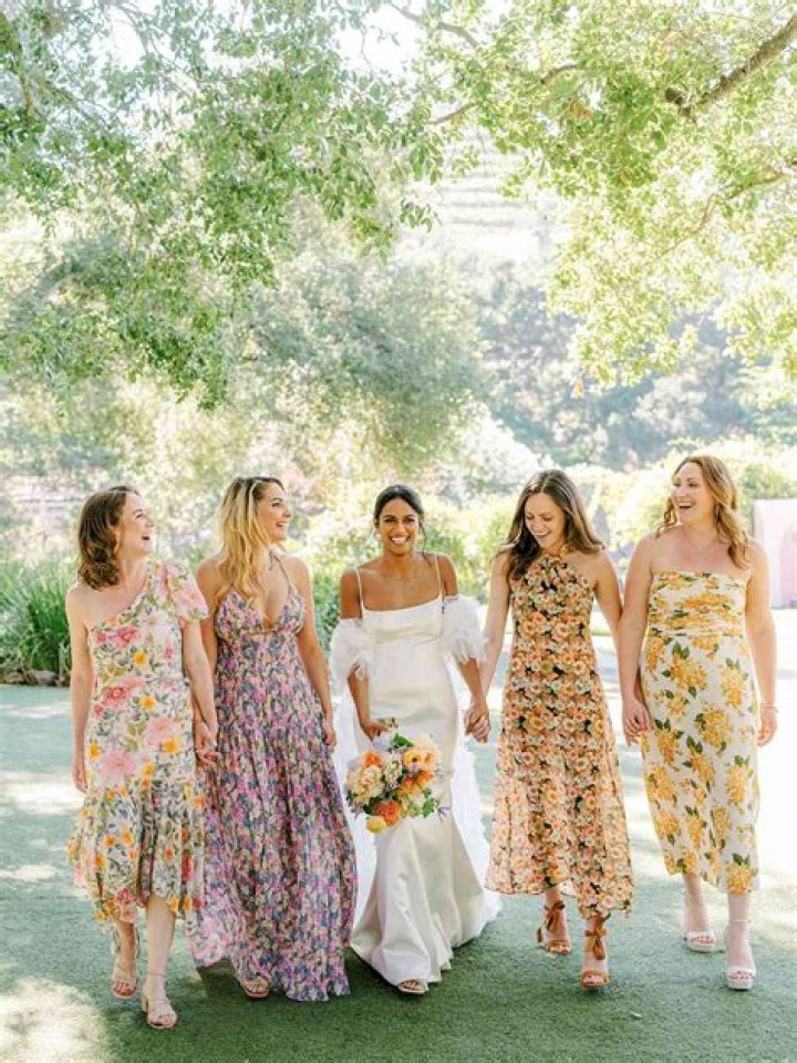 Perfect Prints For Upscale Up-Down Dresses