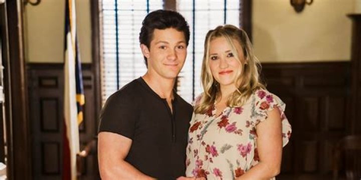 Real-Life Stories: My Girlfriend's First Time