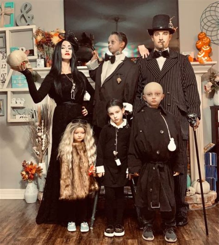Spooky And Stylish: Addams Family Brother Costume Ideas