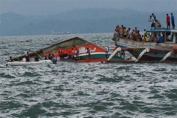 Tragic Columbia River Boat Accident Leaves Victims In Critical Condition