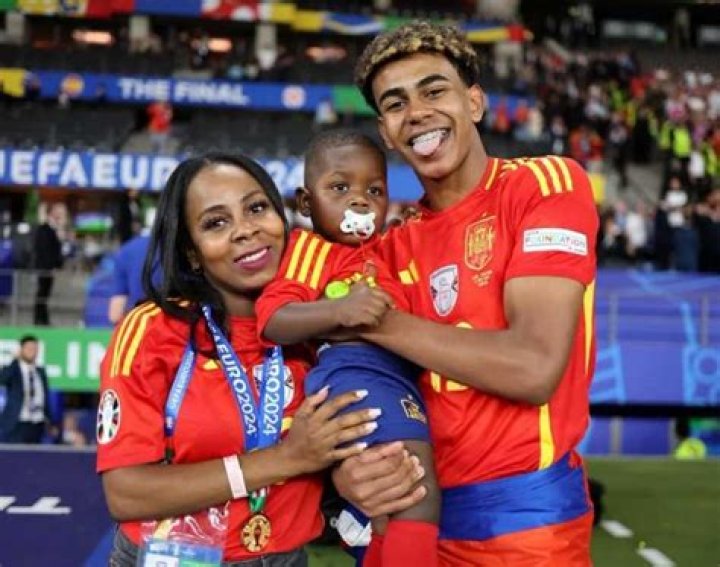 Who Is Lamine Yamal Younger Sibling? Unveiling The Family Connection